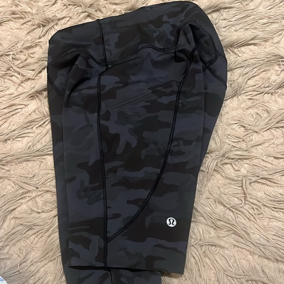 Lululemon Fast and Free Shorts - Picture 5 of 5